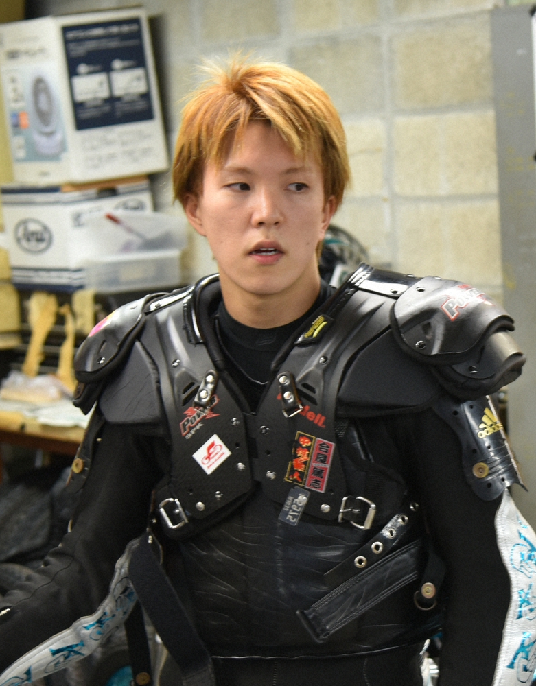 トップオートレーサー鈴木圭一郎“職場婚”1期後輩の吉川麻季と