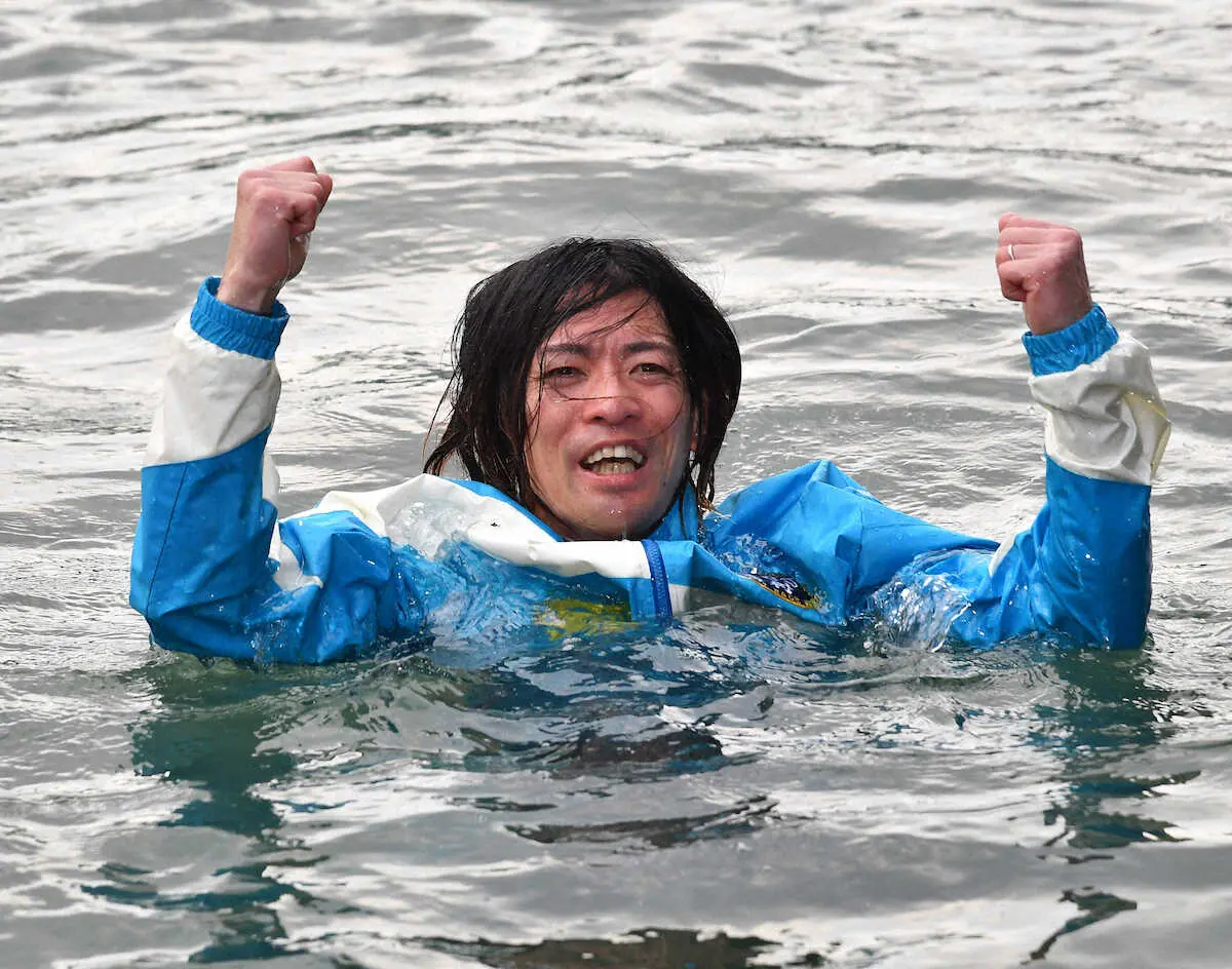 大村ボートSG「グランプリシリーズ」2R　島村隆幸　SG初陣で1着！歓喜の水神祭