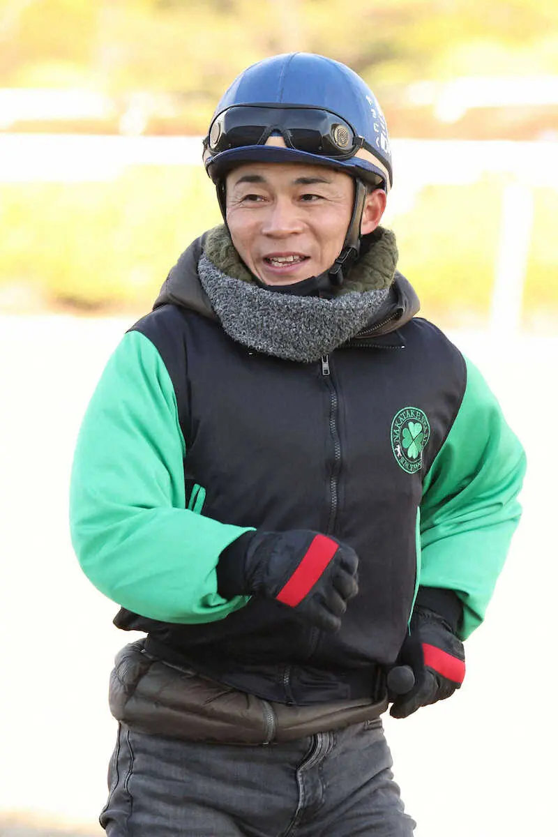 【阪神障害未勝利】植野「悔いはない」ラスト騎乗2着　今年限りで騎手引退　今後は中竹厩舎の調教助手に