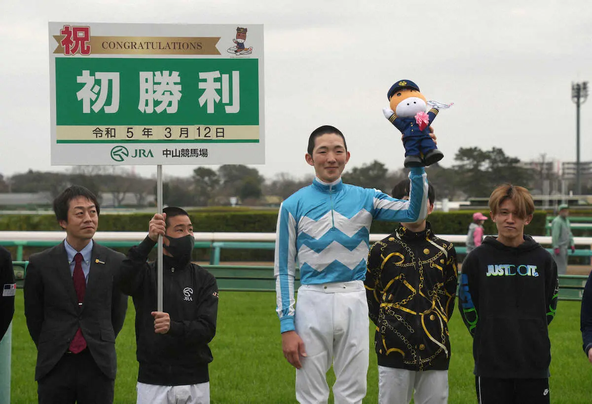 新人小林勝が初勝利　同期で一番乗り「とてもうれしく、少し安心」