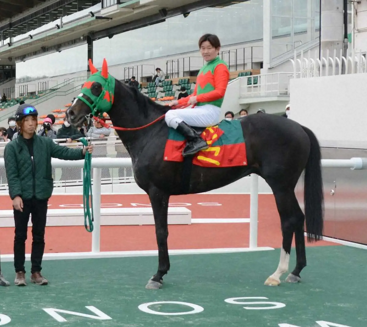 【園田2R】小牧太が古巣で今年初勝利！実弟・毅師の管理馬で喜びダブル