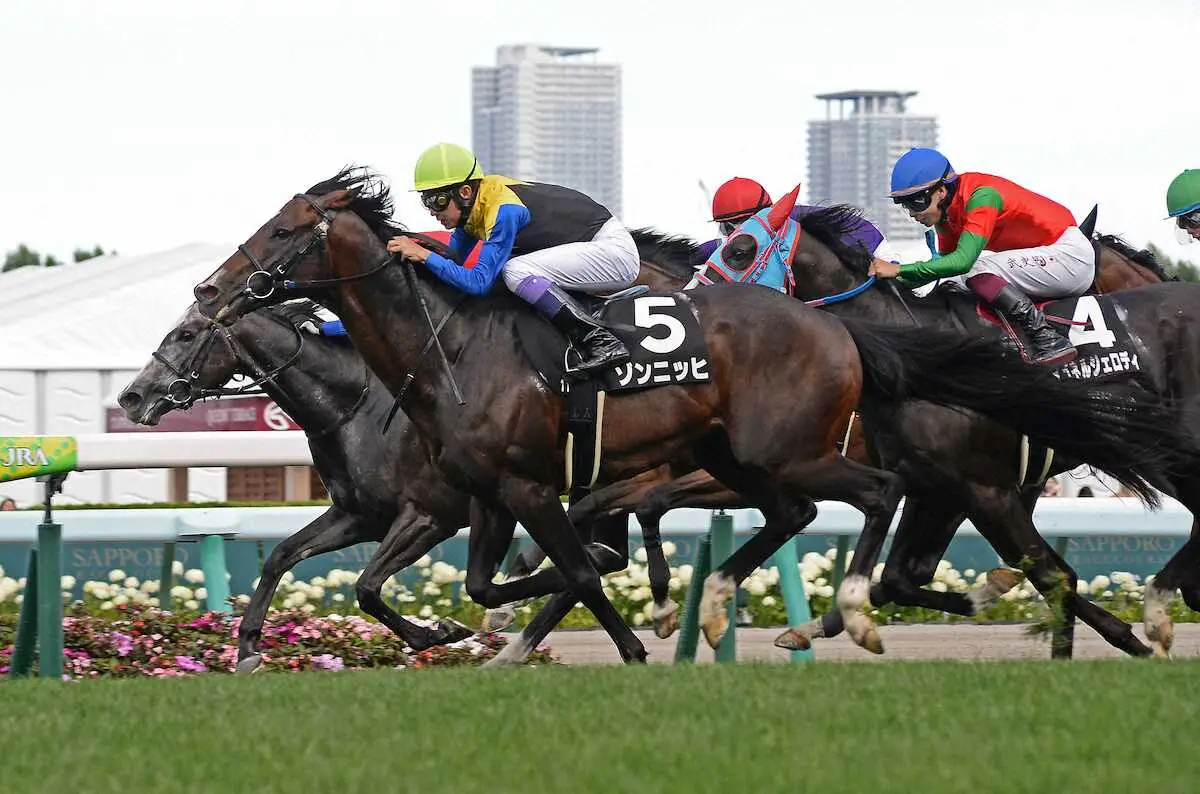 【しらかばS】武豊「ためれば切れる馬」ゾンニッヒで豪快大外一気決めた！