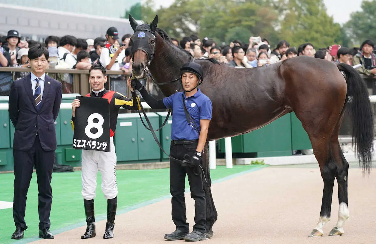 C・デムーロ　1日6勝の固め打ち!　JRA通算200勝も達成「日本はいいところだと再認識しました」