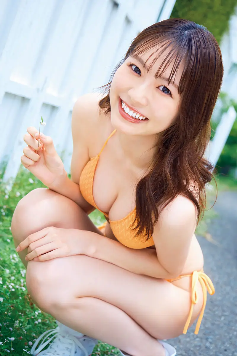 長身スレンダー美女・八伏紗世のウエストラインにドキッ♡