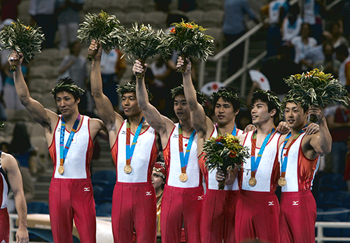 ８年後に語られたアテネ五輪体操団体総合金メダル「団結」秘話