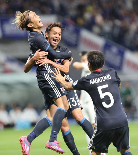 【画像・写真】清武＆宇佐美“代役コンビ”で先制！Ｗ杯最終予選へ光明