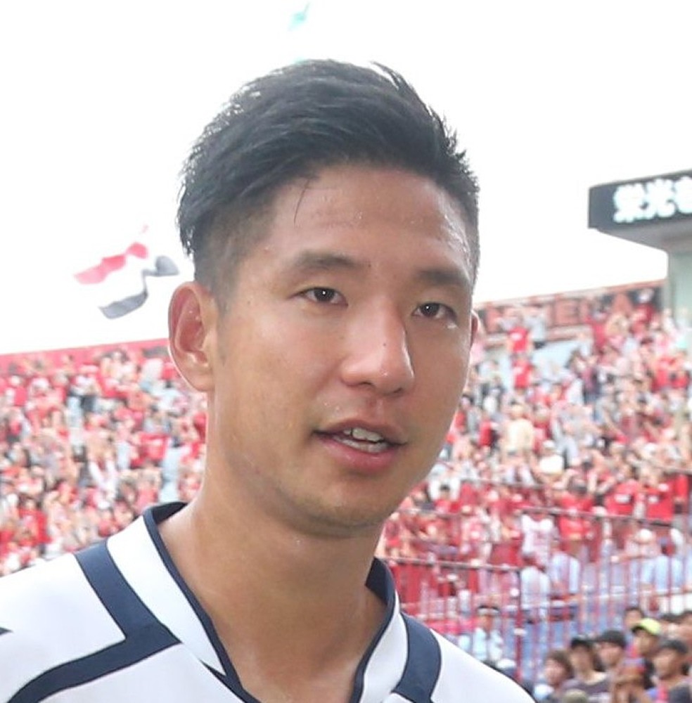 元サッカー日本代表・平山相太氏、よしもとと契約「プロのサッカー監督を目指す」