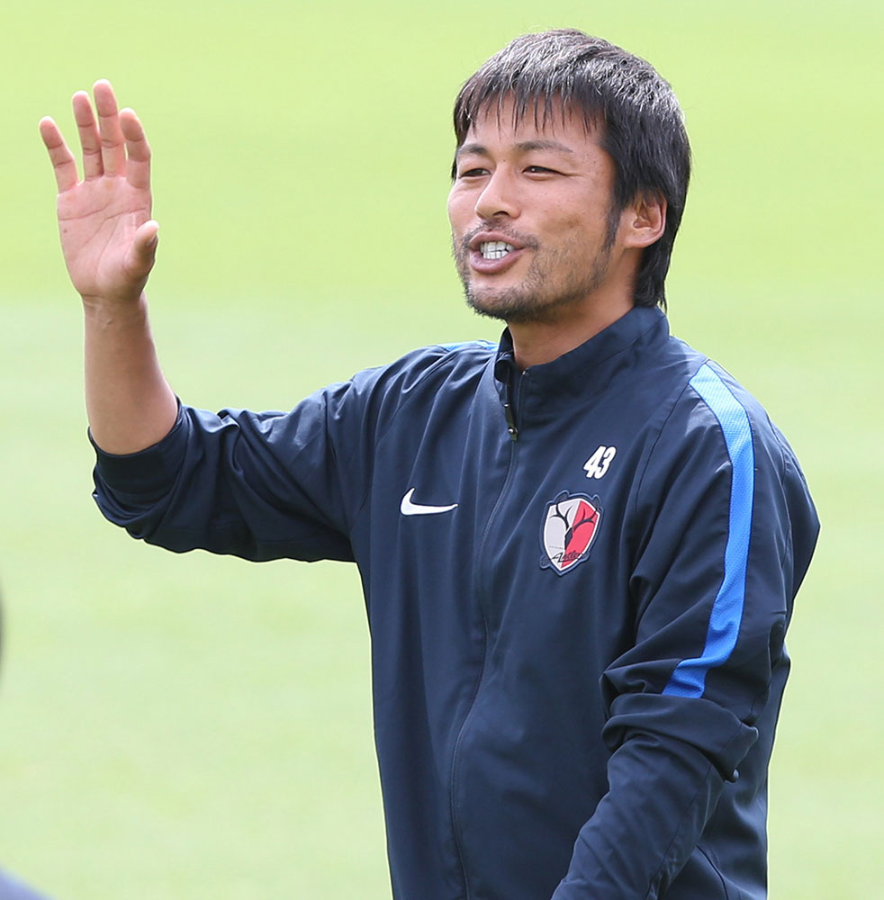 鹿島・柳沢敦コーチが辞任　女性ファンと密会「許される行為ではありません」