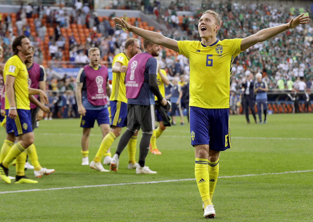 スウェーデン、３発１位突破　休養十分の中５日で決勝Ｔ臨む