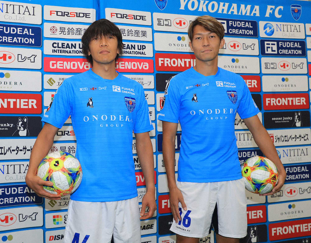 【画像・写真】中村俊輔、横浜FC入団会見で自信、目標は「またJ1の選手になるということ」