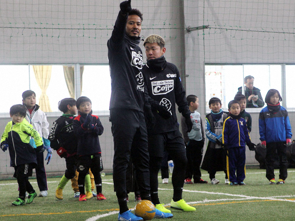札幌FW武蔵、ホーム開幕弾の誓い！初主催のサッカー教室で子供たち59人に約束