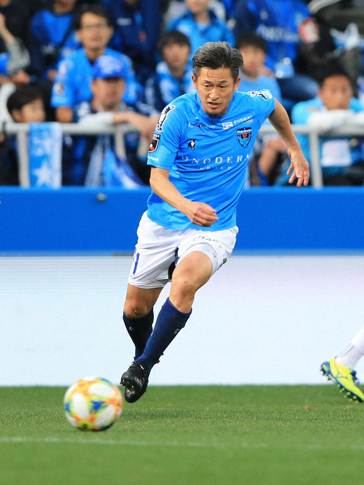 背番号「11」にちなみ11日午前11時11分に横浜FCとの契約更新が発表されたカズ・三浦知良