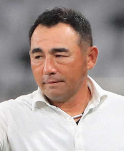FC東京・長谷川監督“戦友”カズ奮闘を称賛も…「明日の試合には出てほしくない」とジョーク