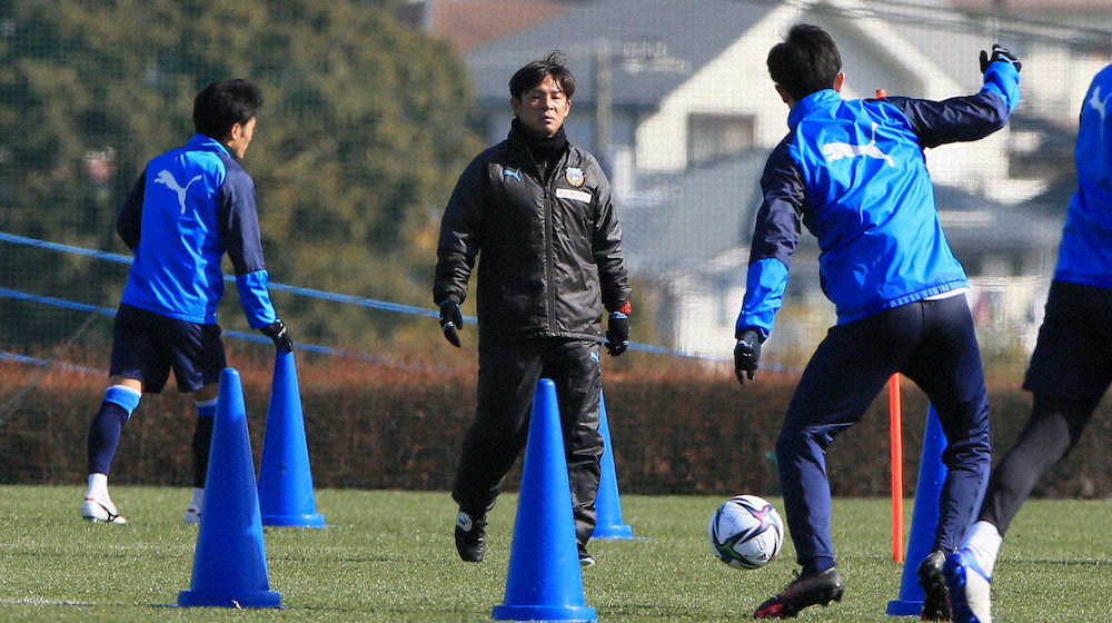 川崎F・鬼木監督　リーグとACLの2冠獲り強調「日本を元気づける」