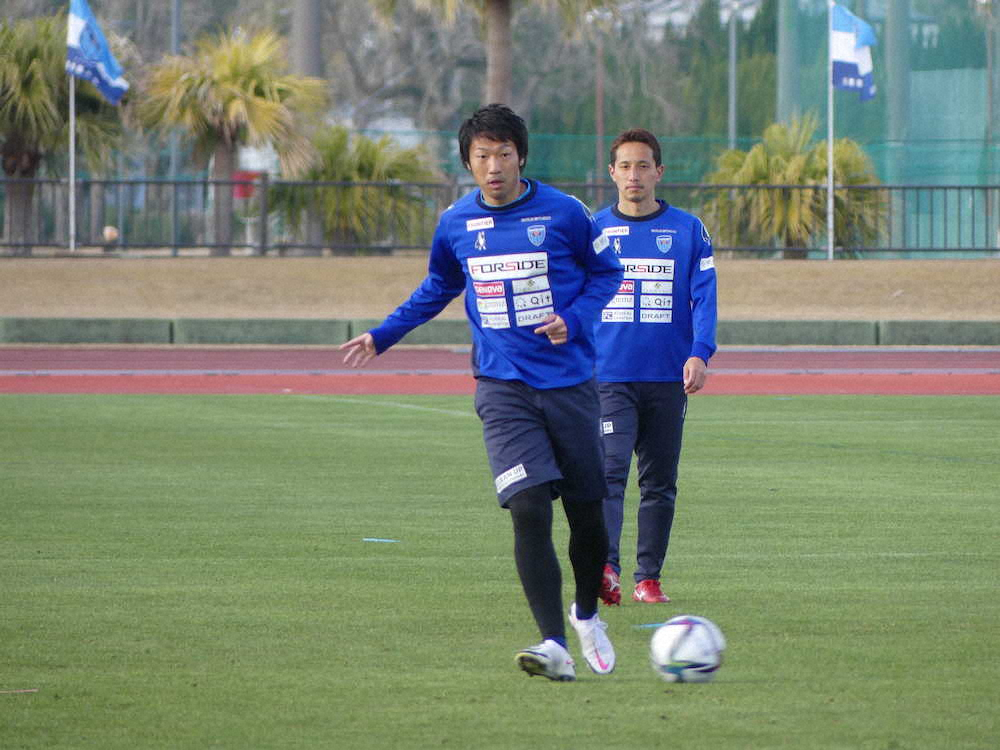 横浜FC　新加入のFW伊藤翔、レジェンドから刺激「原点回帰」