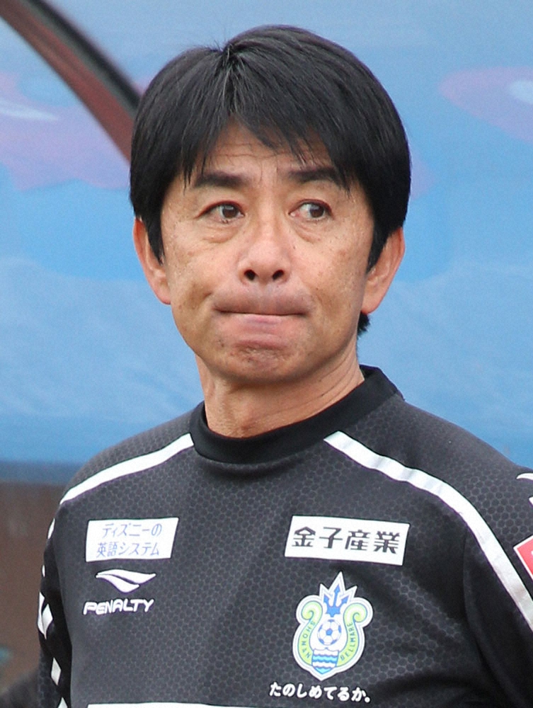 湘南は3試合連続引き分け　10人になっても無失点で耐えた　浮嶋監督「精いっぱいの戦い」