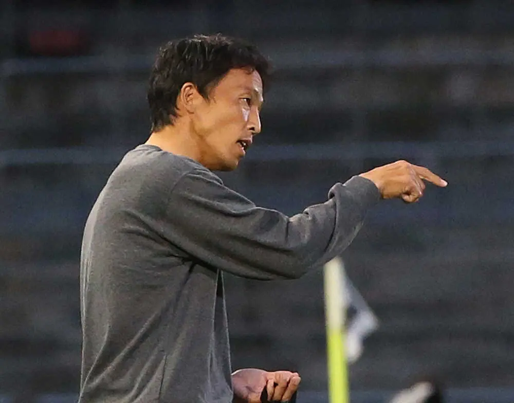 湘南が川崎Fに逆転負け　初勝利お預けの山口監督「惜しい試合では勝ち点にならない」