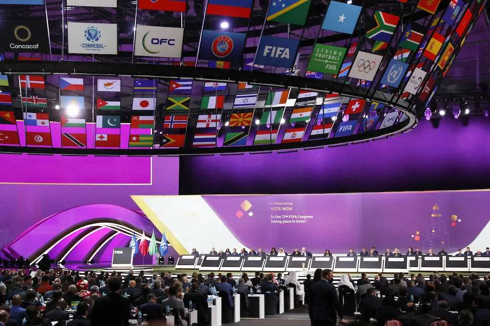 FIFA理事会　期限付き移籍選手数制限へ　段階的削減　マンCなど影響