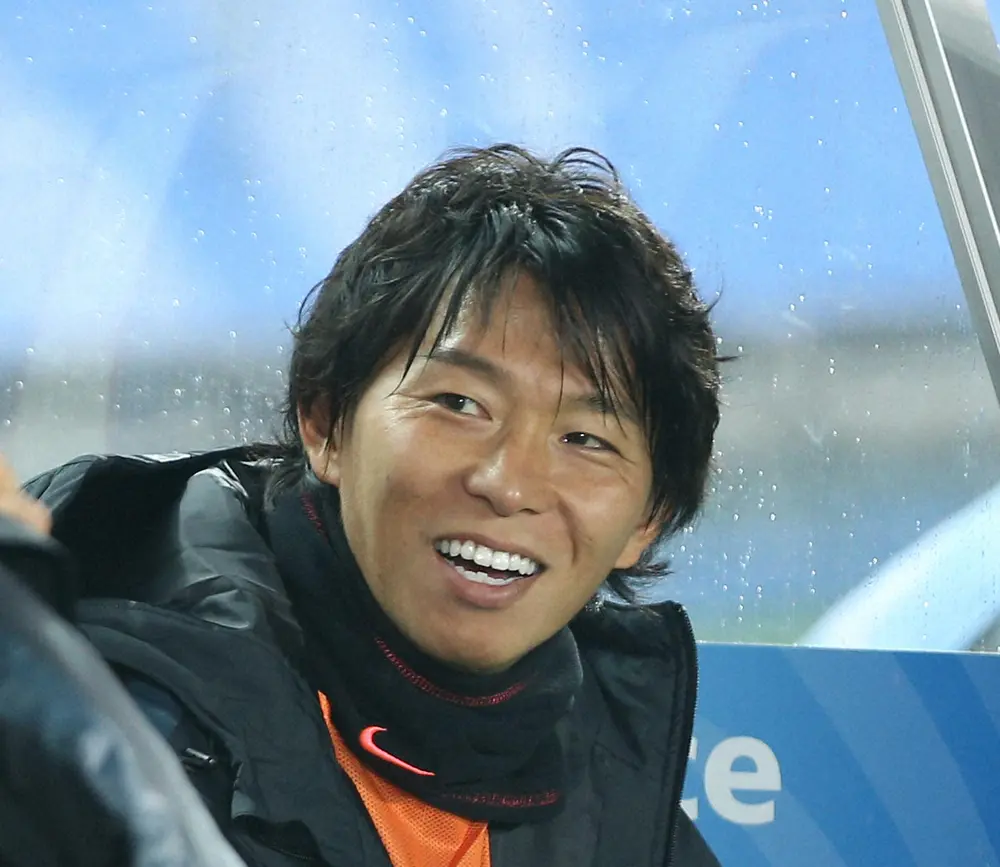 サッカー元日本代表・佐藤寿人氏　相手選手と交換するユニホーム代は自腹　21年間で支払った金額は…