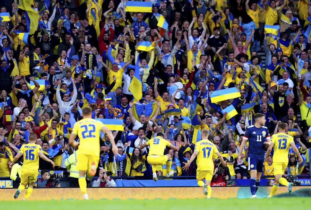 ウクライナがW杯予選PO準決勝でスコットランド撃破！ゼレンスキー大統領は「言葉は不要。誇り、感謝」