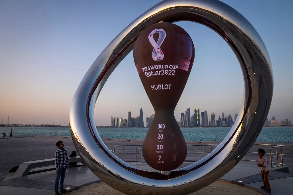 FIFA　カタールW杯で新テクノロジー採用を発表!オフサイド判定が“半自動化”へ