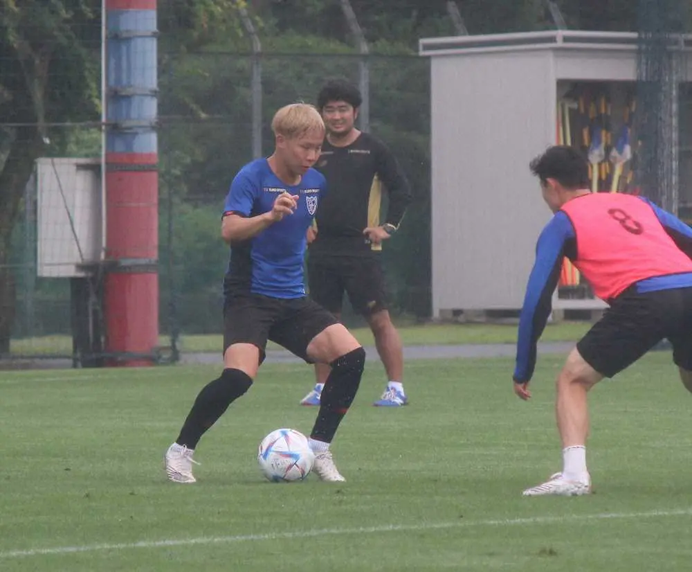 FC東京・安部が全体練習復帰「離脱前より強度高いプレーをしたい」