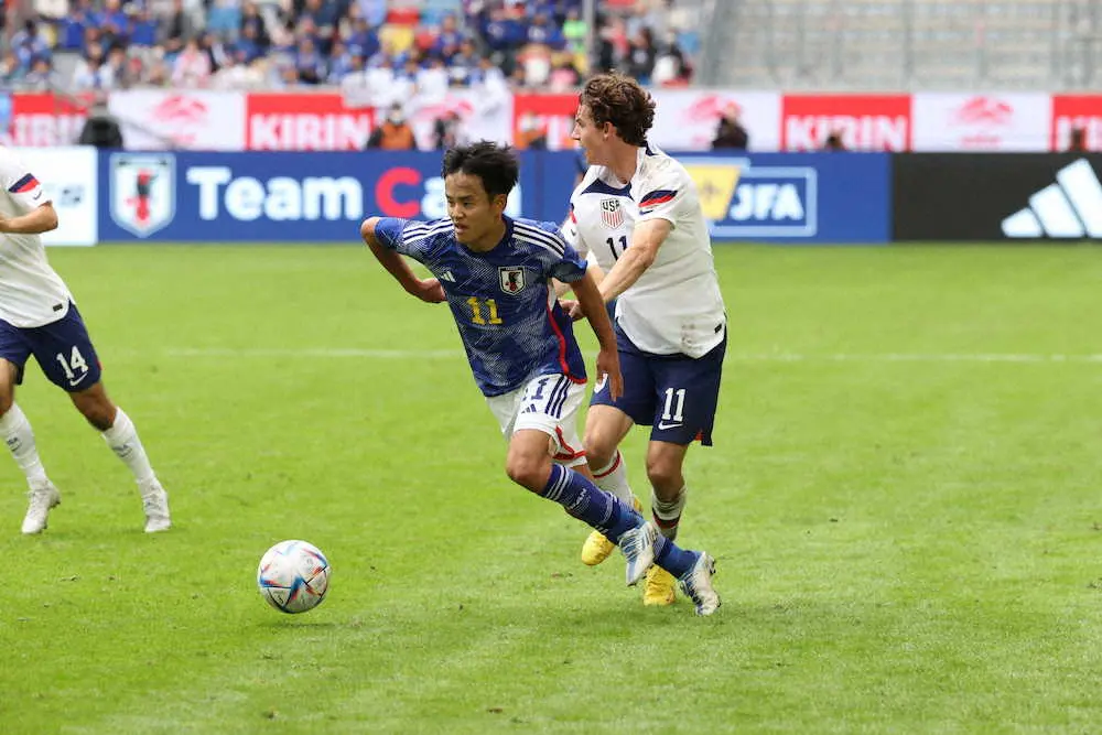 日本代表・久保　2年ぶり4―2―3―1布陣の左MFで先発　中山、守田と好連係で2―0勝利呼ぶ