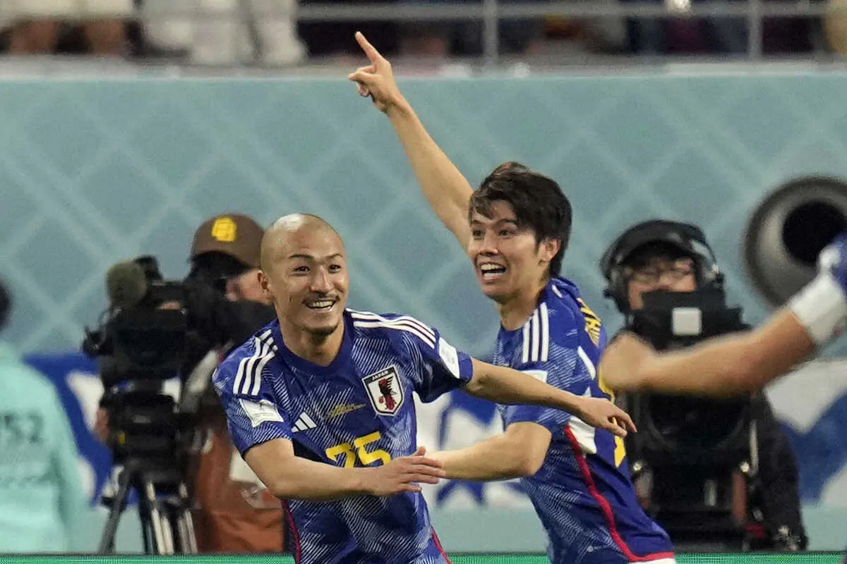 日本、W杯で初めてFIFAランク1桁国に勝った！2大会連続決勝T進出はアジア勢初快挙