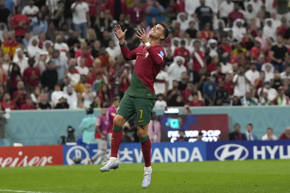 <ポルトガル・スイス>ゴールが決められず悔しがるポルトガル代表C・ロナウド（AP）