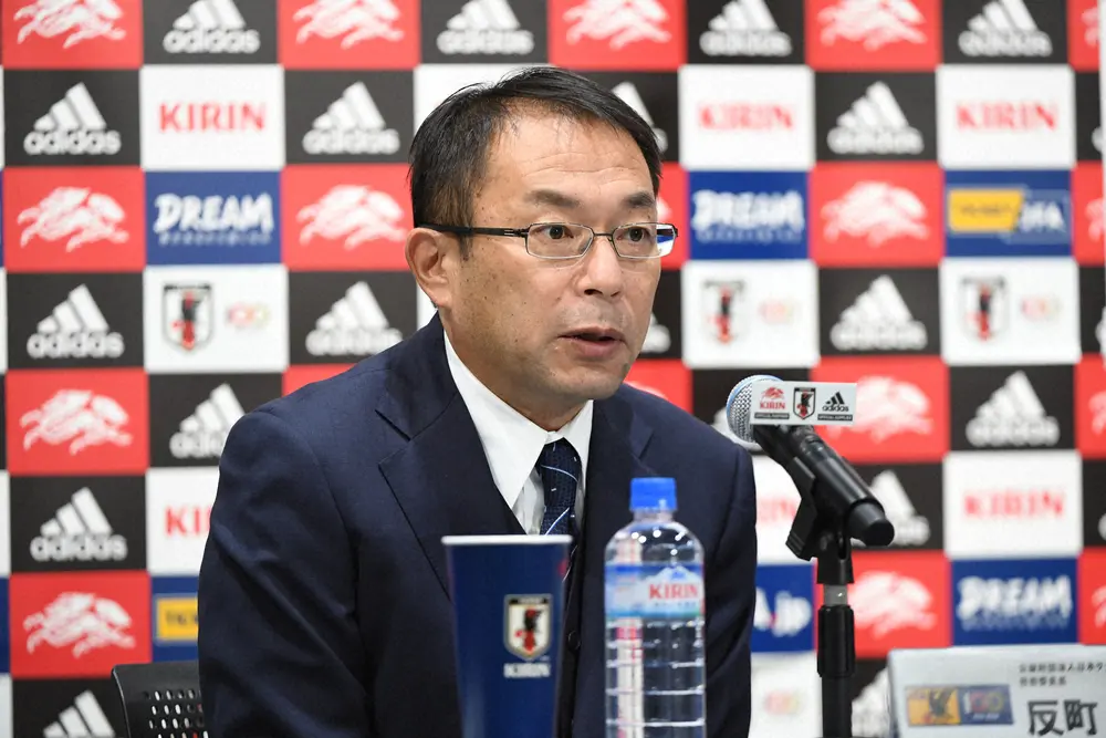 日本サッカー協会の反町技術委員長（C）JFA