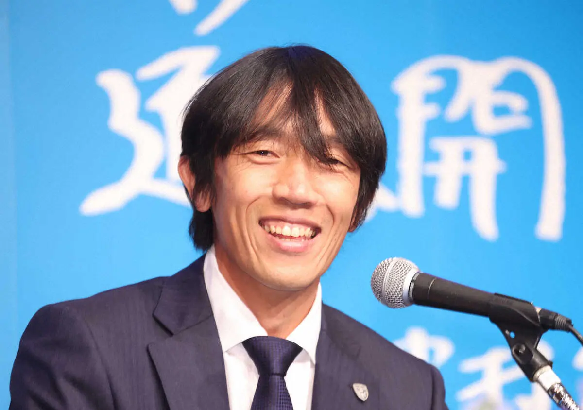 横浜FC・中村俊輔コーチ　WOWOWサッカー専属コメンテーターに決定「面白さ、楽しさを」伝える