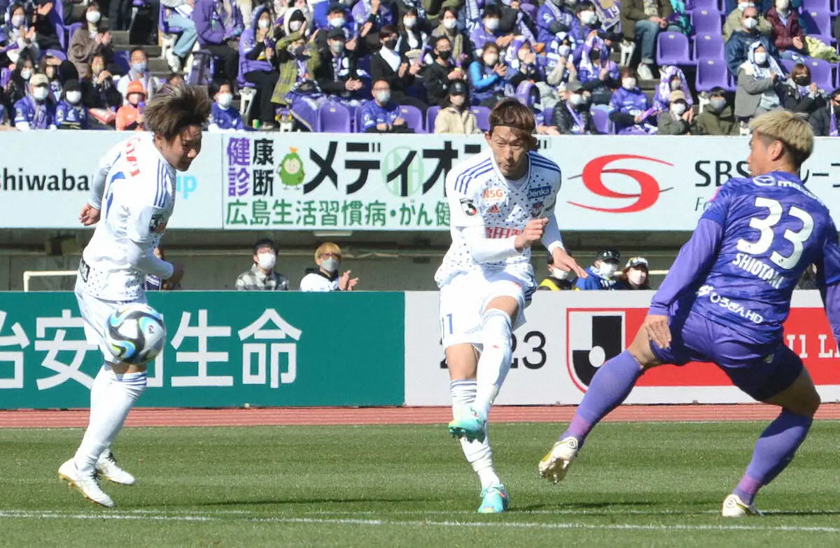 新潟が昨季3位の広島を2―1で下し6年ぶりJ1勝利　新加入の太田が1G1A