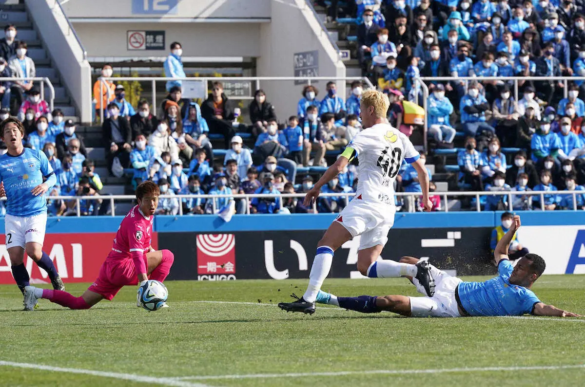 鹿島・FW鈴木“時間差”歓喜「俺のゴールだ！」　勝ち越し弾→O・G訂正→試合後再訂正で今季1号