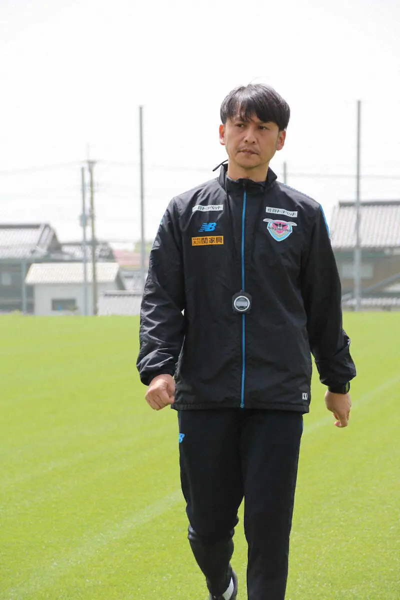 サッカー・J1鳥栖　川井監督　15日ホーム柏戦へ意欲「楽しみ。がっつり攻めたい」