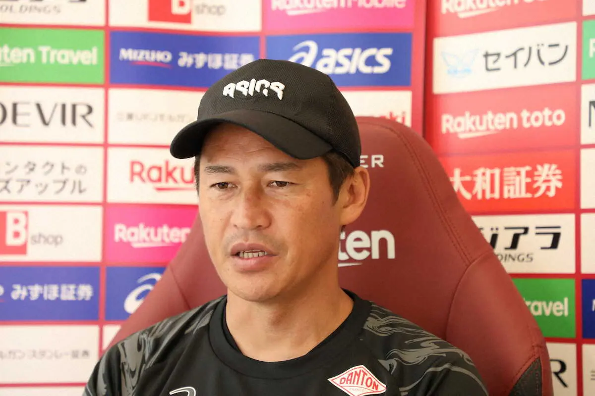 神戸・吉田監督　イニエスタのリーグ戦起用に含み「残りの試合期間もチームの戦力になってもらいたい」