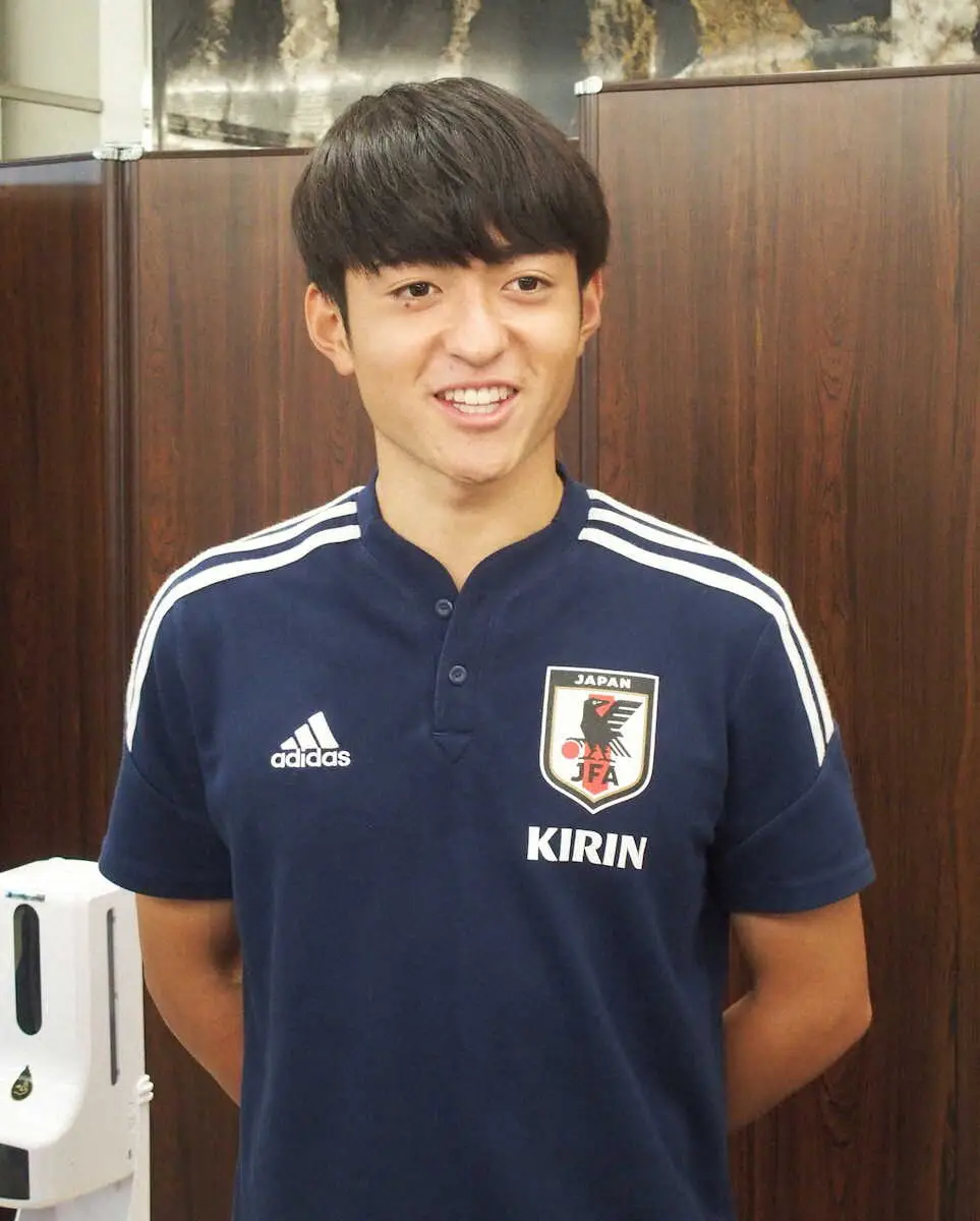 U―17日本代表が凱旋　アジア杯大会史上初の連覇　得点王・名和田「狙っていた」