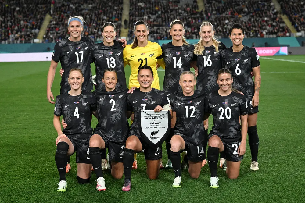 女子W杯が20日開幕。ノルウェー戦に先発出場したニュージーランド代表イレブン（AP）