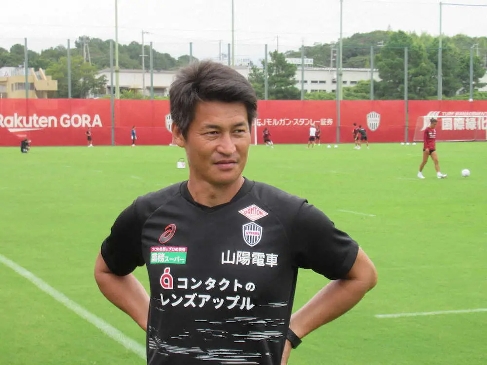 J1首位の神戸・吉田孝行監督は“アレ”封印「1試合ずつ」同じ関西拠点クラブとして刺激