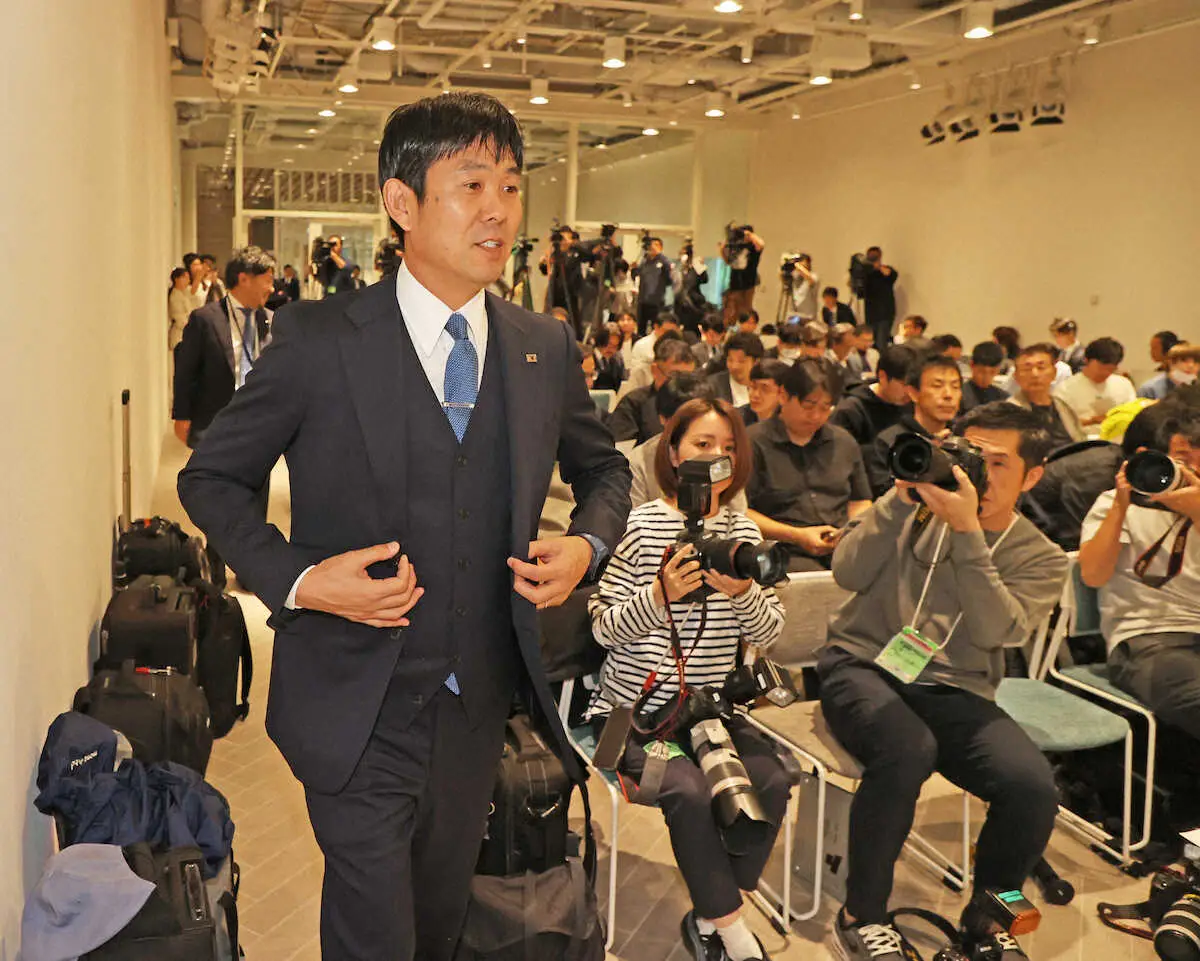 登録枠は23人だけど26人選出したワケ…日本代表・森保監督「1、2戦目で入れ替え選択肢」