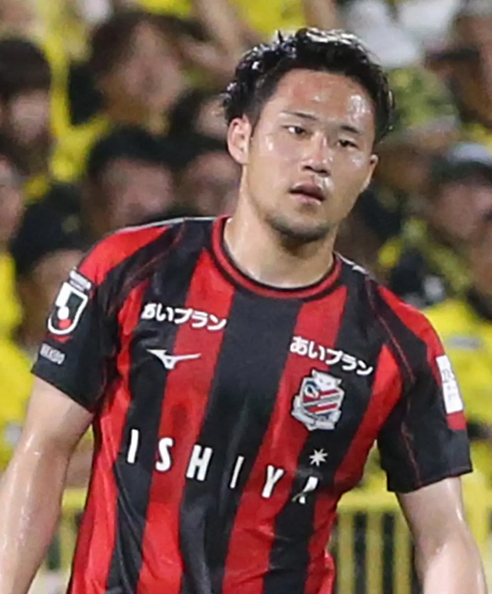 FC東京　札幌FW小柏剛を完全移籍で獲得　4年契約、移籍金は推定2億円　海外クラブとの争奪戦制した