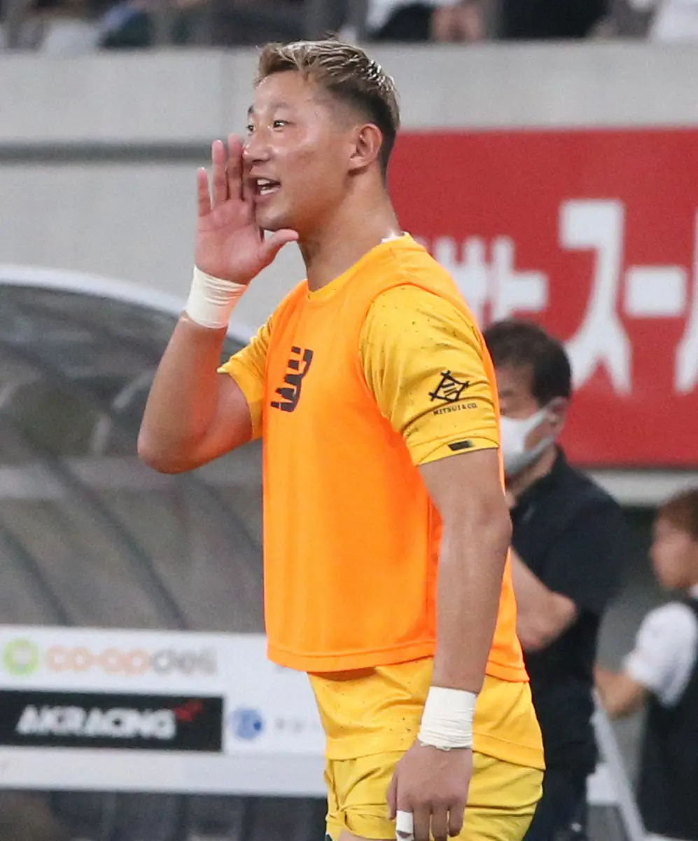 FC東京　J2長崎に期限付き移籍中の元U―23日本代表GK波多野が、来季からチーム復帰へ