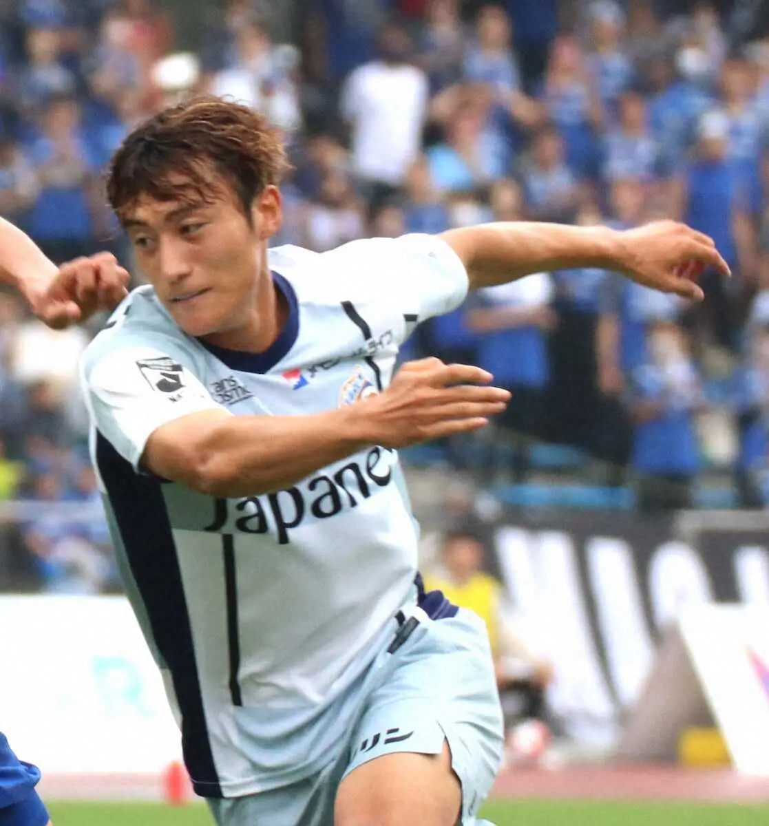 神戸がJ2長崎MF鍬先祐弥の獲得を正式発表　「ピッチでは守備力、ハードワーク、展開力に注目を」