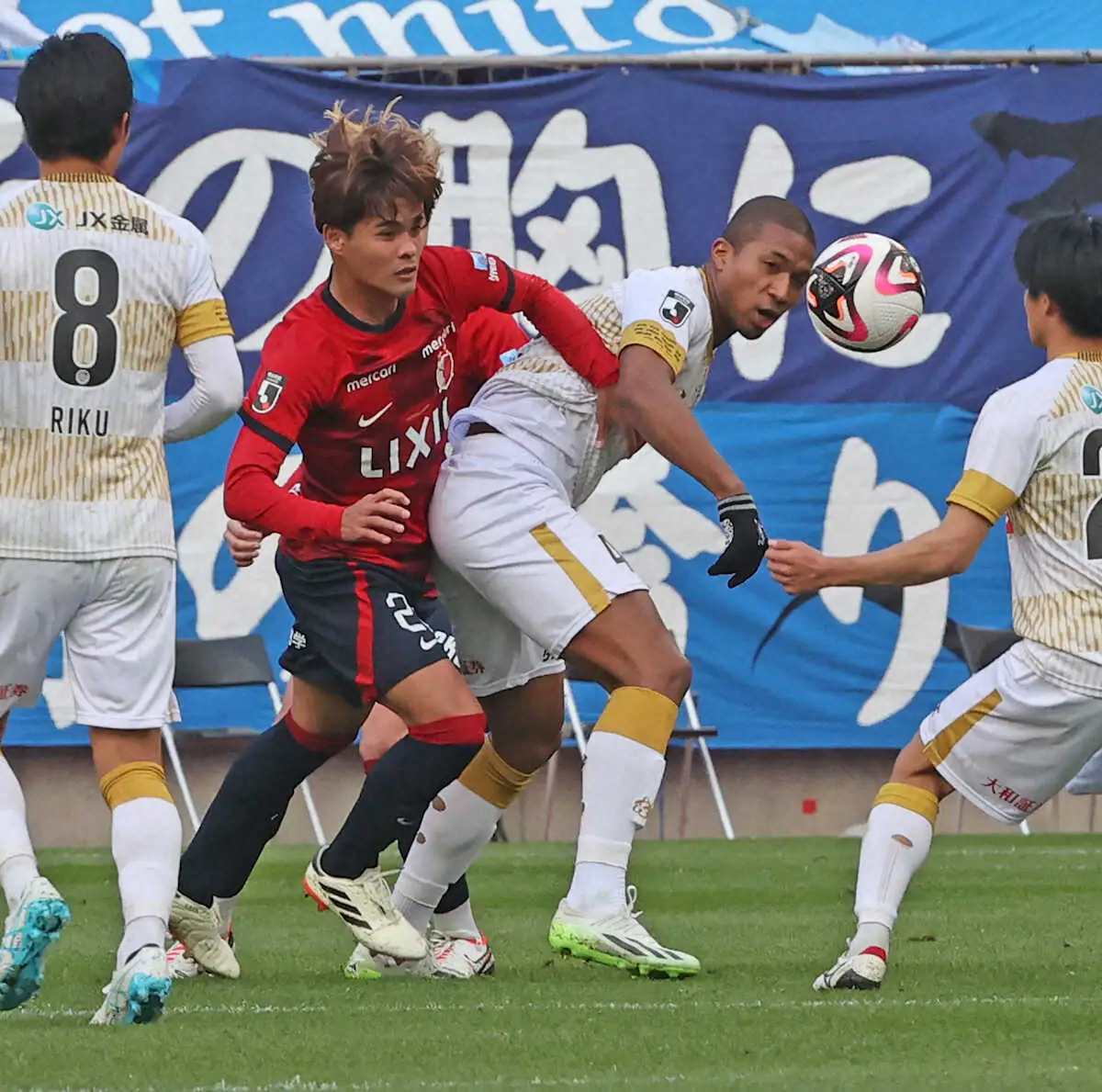 鹿島　プレシーズンマッチでJ2水戸に勝利　日本代表MF佐野も45分間出場