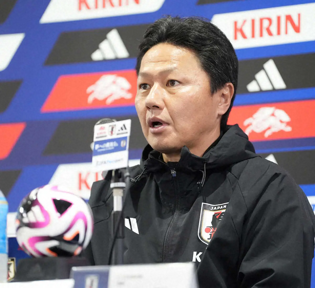 U―23日本代表・大岩監督、五輪最終予選前ラストの国際親善試合へ「待つだけでなく思い切って」