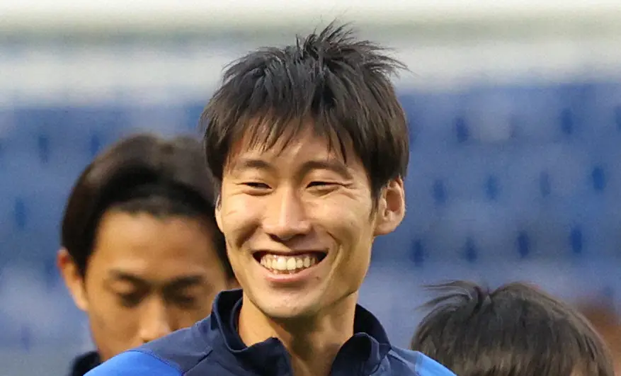 日本代表MF鎌田はセリエAの名門ラツィオを1年で退団し　英プレミアリーグのクリスタルパレス入りへ前進