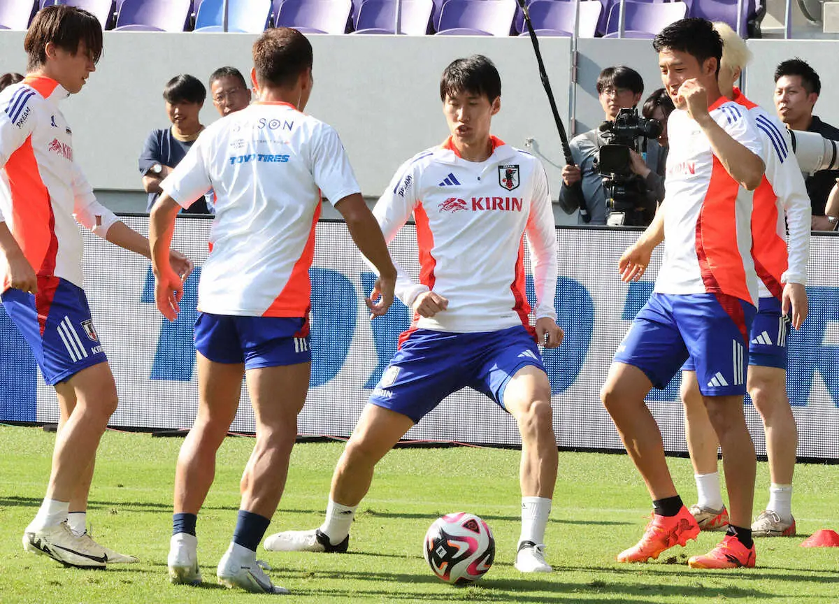 日本代表MF鎌田大地　「攻撃的な3バック」に手応え　「攻撃的で面白いサッカーができる」