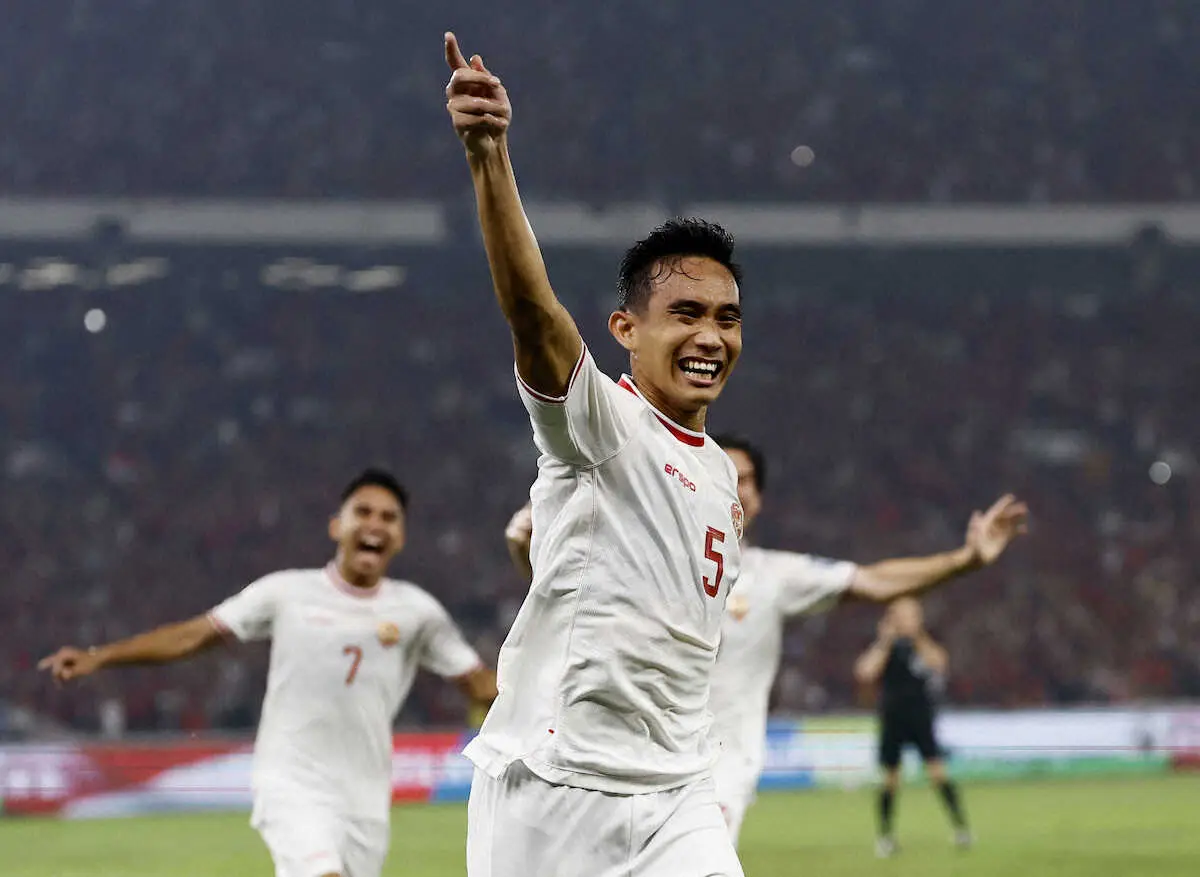 ＜W杯アジア2次予選　インドネシア・フィリピン＞後半、ゴールを決め喜ぶインドネシア代表DFリド（ロイター）
