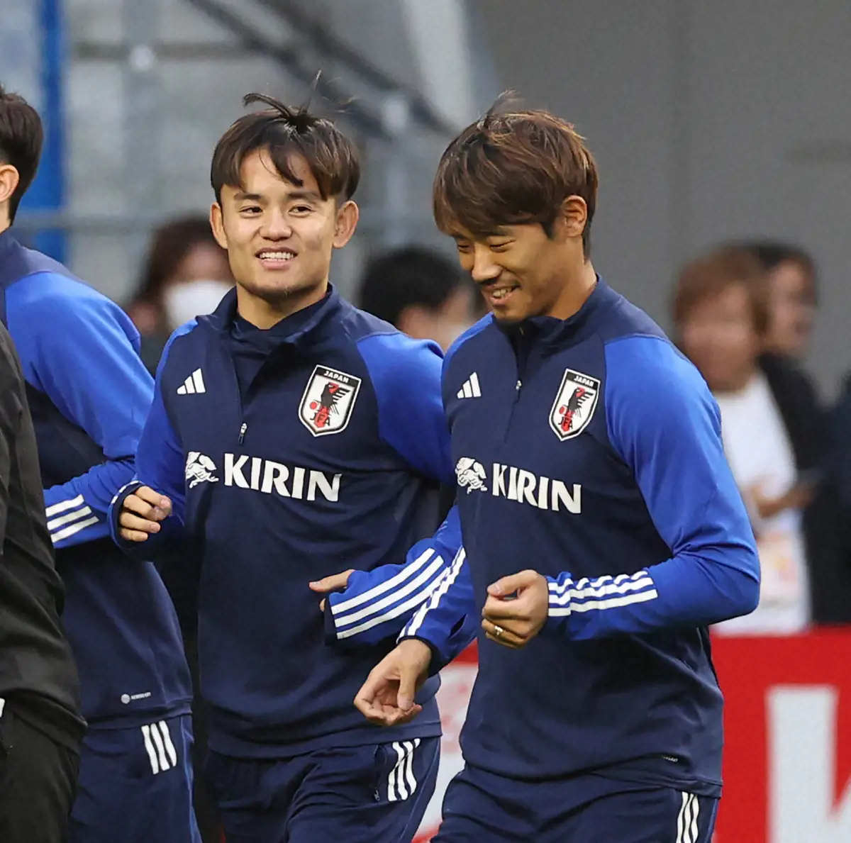 【画像・写真】日本代表MF守田“仲良し”久保とは恋愛話も!?　サッカーIQの高さも共感「お互い考え方が似ている」