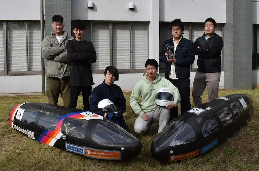Ene－1チャレンジに参加した（左から）橋崎光成さん、三谷涼介さん、堺春樹さん、宇佐美隆斗さん、原田陽一さん、樋本哲平さん