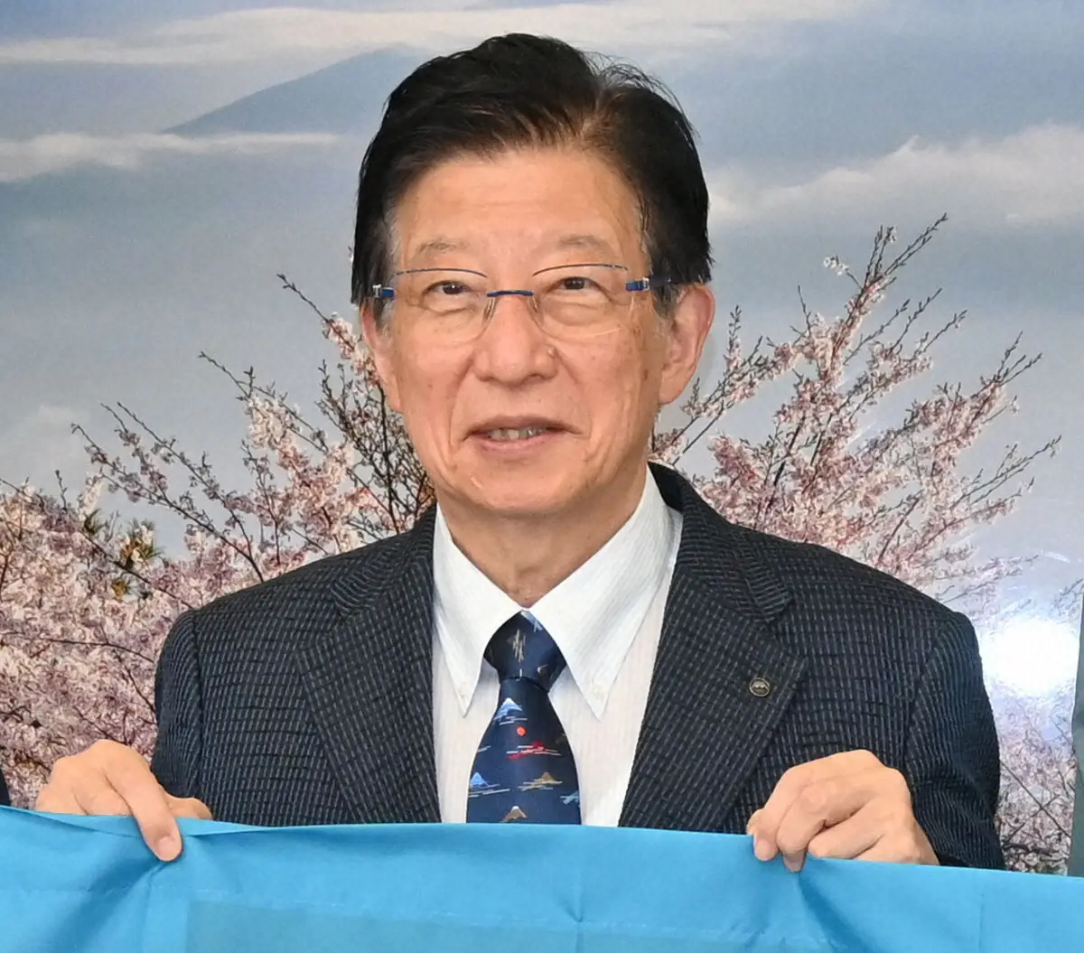 川勝知事　辞職願提出時に“辞世の句”　「最後まで人をイライラさせる」と批判噴出